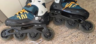 Patines Oxelo Azules y Naranjas