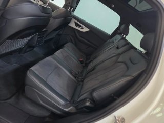 Audi Q7 2023