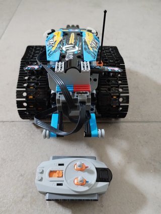 LEGO Technic 42095 Stunt Racer RC