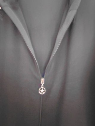 Sudadera larga con capucha