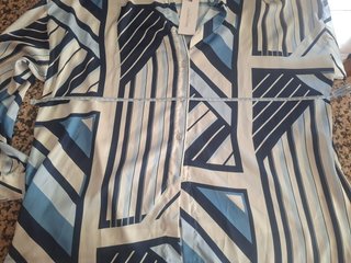 Camisa / Túnica Rinascimento Nova c/ Etiqueta