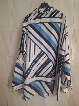 Camisa / Túnica Rinascimento Nova c/ Etiqueta