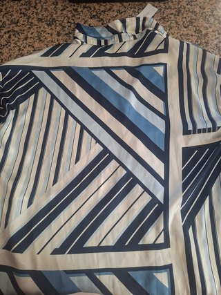 Camisa / Túnica Rinascimento Nova c/ Etiqueta
