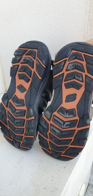 Sandalias Skechers Hombre Marrón/Negro