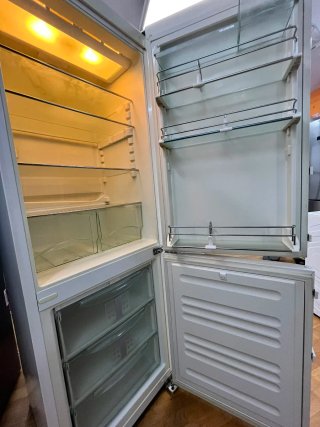 Nevera Liebherr Blanca