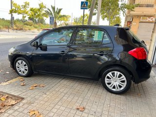 Toyota Auris 2009