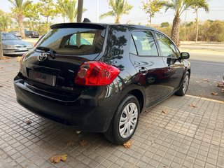 Toyota Auris 2009