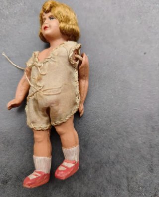 Muñeca de celuloide antigua