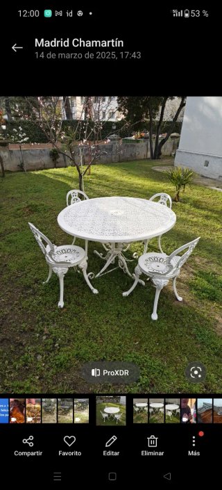 Tavolo in ferro e quattro sedie