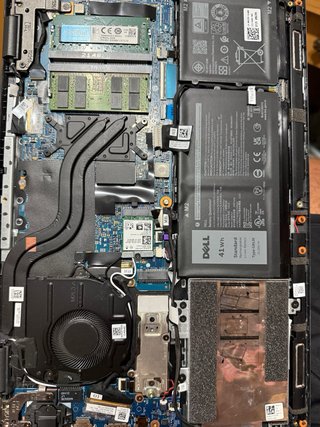 Portátil Dell i5 11ª 32GB RAM