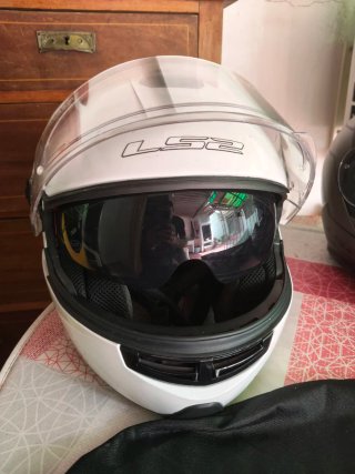 2 Cascos Modulares LS2 HELMETS