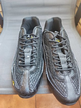 Zapatillas Nike Air Max 95 Negras Doradas