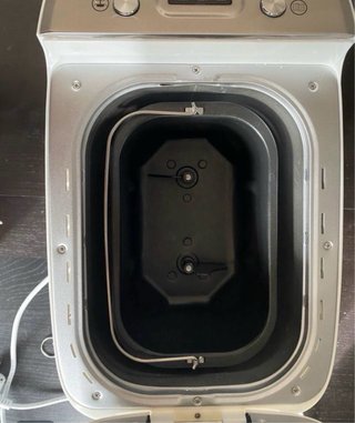Panificadora 850W - 16 programas