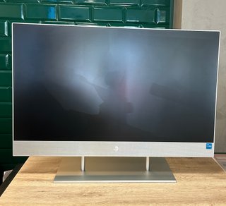 Ordenador HP All in One Plata y Blanco