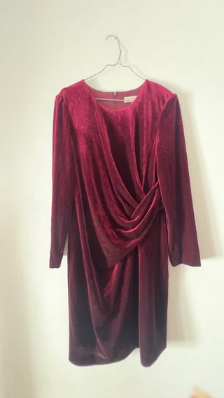 Vestido de terciopelo rojo talla 42