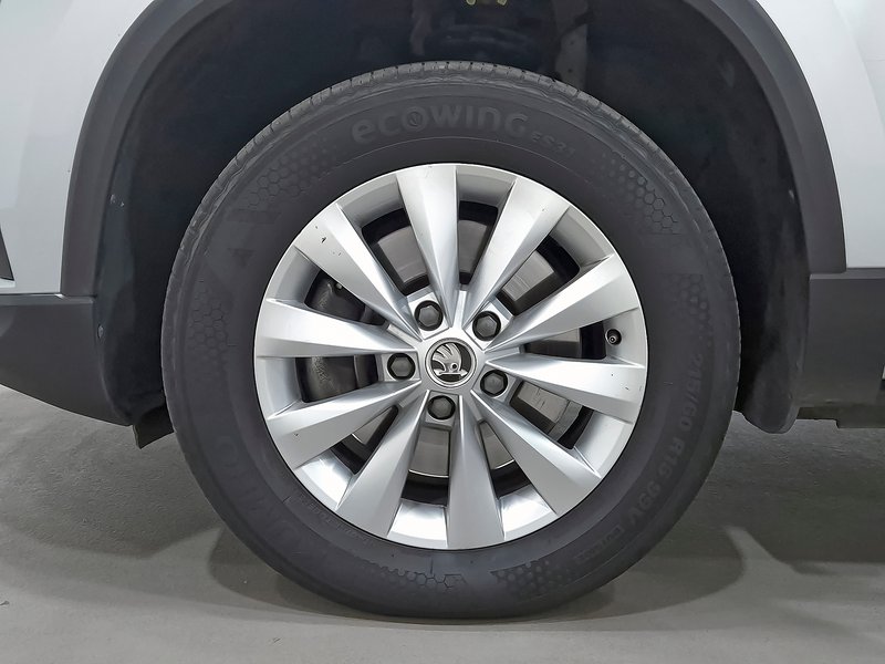 Škoda Karoq AMBITION 2.0 TDI Adblue 2022, foto 12