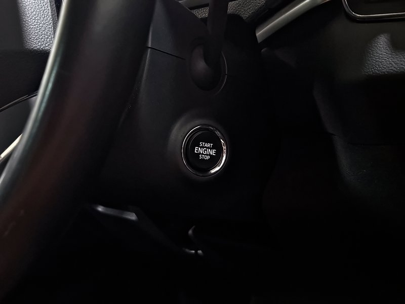 Škoda Karoq AMBITION 2.0 TDI Adblue 2022, foto 17