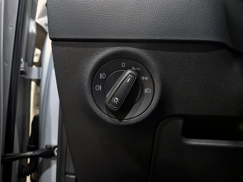 Škoda Karoq AMBITION 2.0 TDI Adblue 2022, foto 24