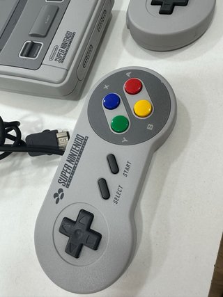 Nintendo Classic Mini Super Nintendo