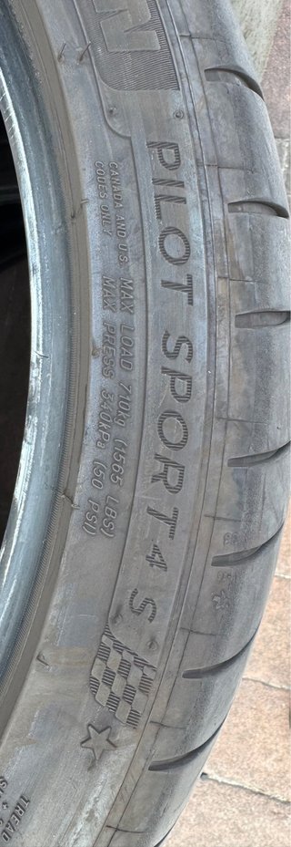 Neumáticos Michelin 255/35R19 96Y