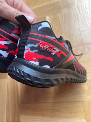 Zapatillas Reebok Camuflaje Militar Negras Rojas