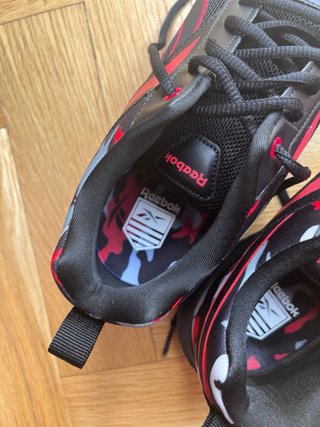 Zapatillas Reebok Camuflaje Militar Negras Rojas