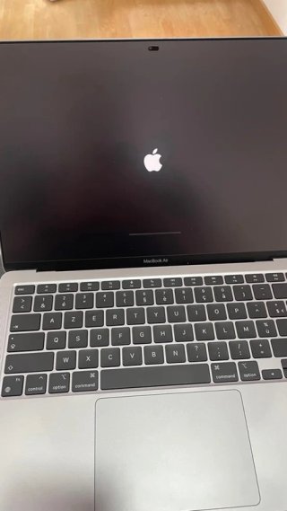 MacBook Air M1 512GB 8GB RAM 2020
