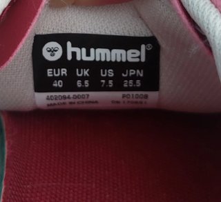 Zapatillas Hummel rojas y blancas