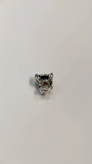 Charm Pandora Stitch Graduado