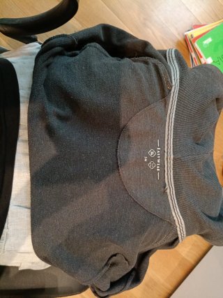 Sudadera gris con capucha Easywear