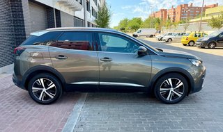 PEUGEOT 3008 1.2 pureTech 130 CV GT-LINE