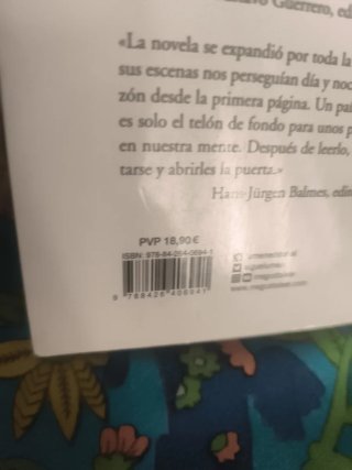 La hija de la española / It Would Be Night in C...