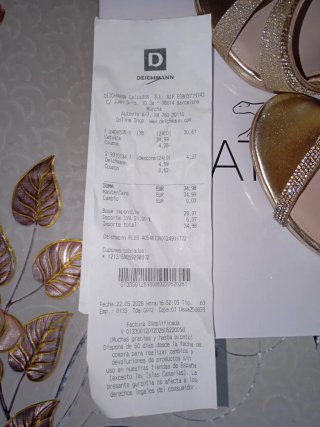 Tacones dorados Catwalk con pedrería