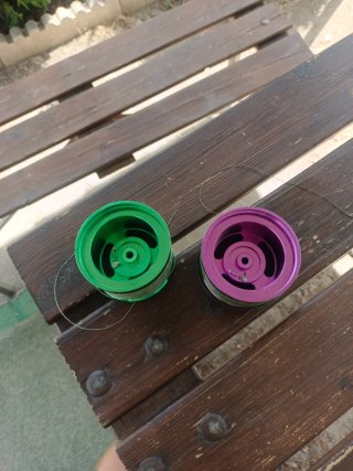 2 Bobinas de Hilo Rely 2.5