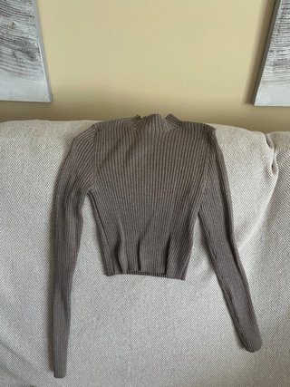 Jersey fino gris cuello alto
