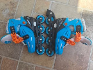 Patines en línea azules y naranjas, 31-34