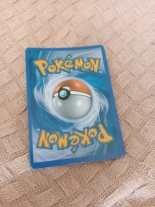 Carta Pokémon Noivern V 117/203