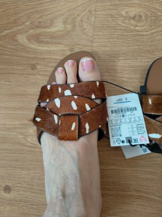 Sandalias Zara Piel Pelo Marrón