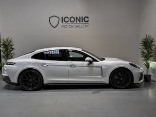 Porsche Panamera 4 E-Hybrid