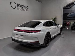Porsche Panamera 4 E-Hybrid