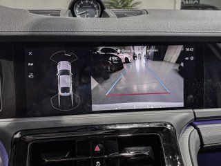 Porsche Panamera 4 E-Hybrid