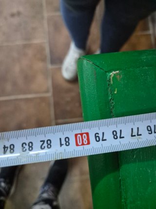 Mesa de madera verde