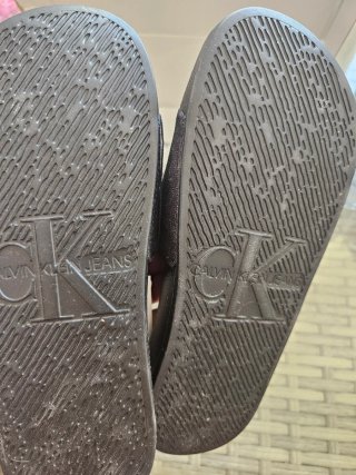 Chanclas Calvin Klein Jeans Negras Nuevas