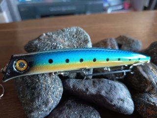Lote de señuelos pesca a spinning