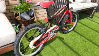 Bicicleta Infantil Connor Rocket 18 + accesorios