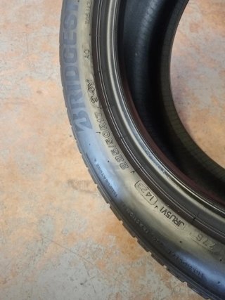 Neumáticos Bridgestone 225/50 R17 94Y