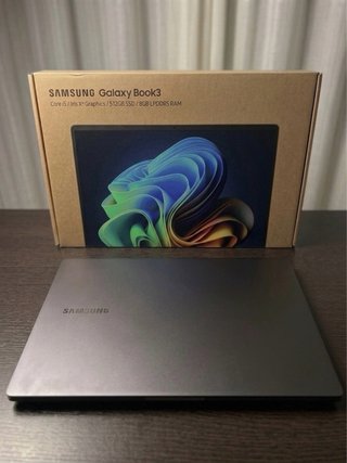 Samsung Galaxy Book3 Core i5 512GB SSD 8GB RAM