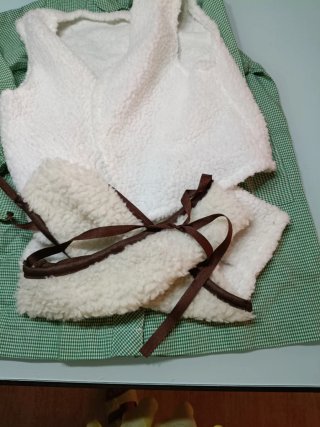 Bata escolar manga larga Talla 4
