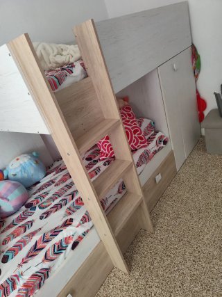 Cama tren infantil con armario