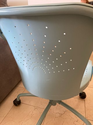 Sillón de escritorio azul agua